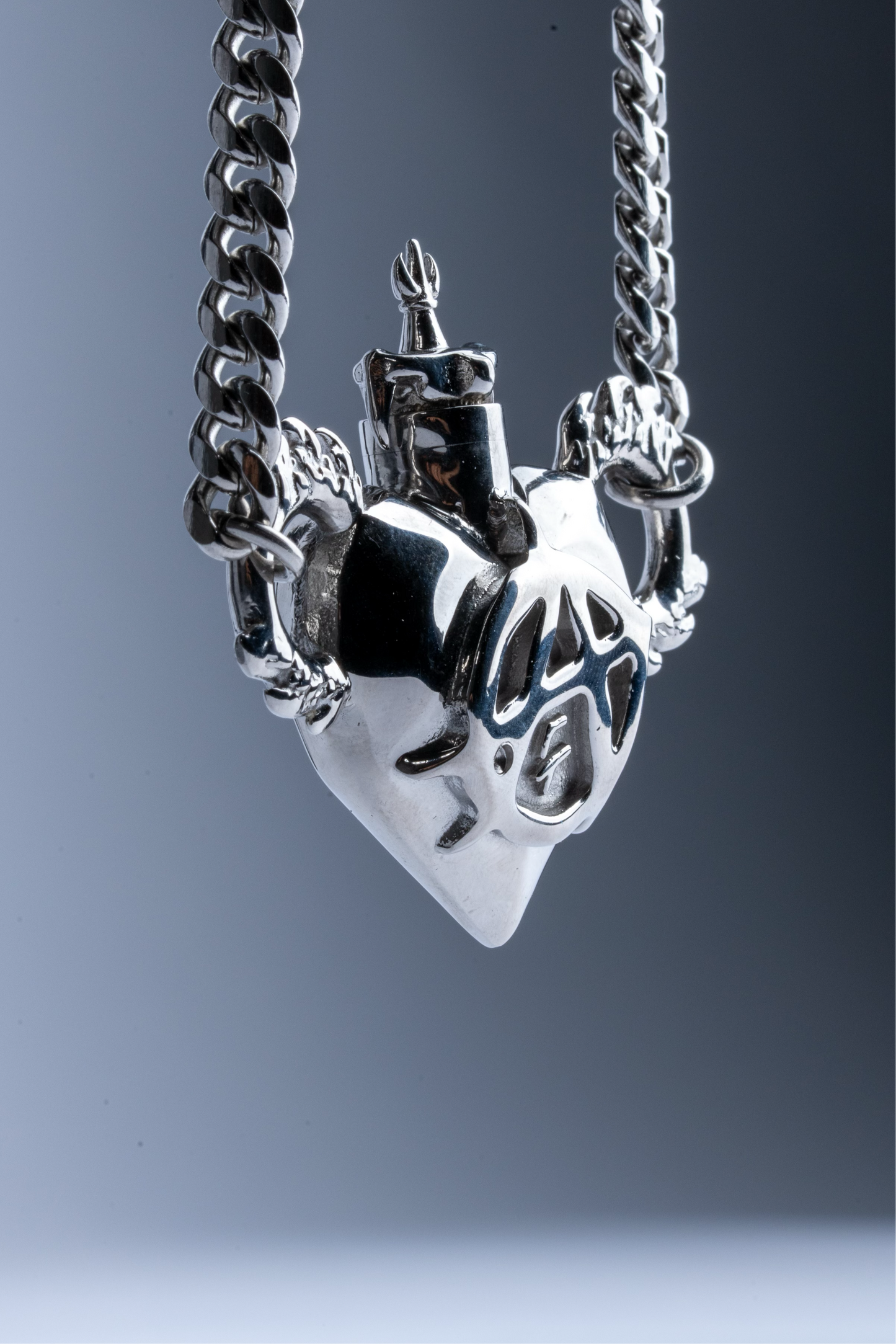 “King of heARTs” Necklace